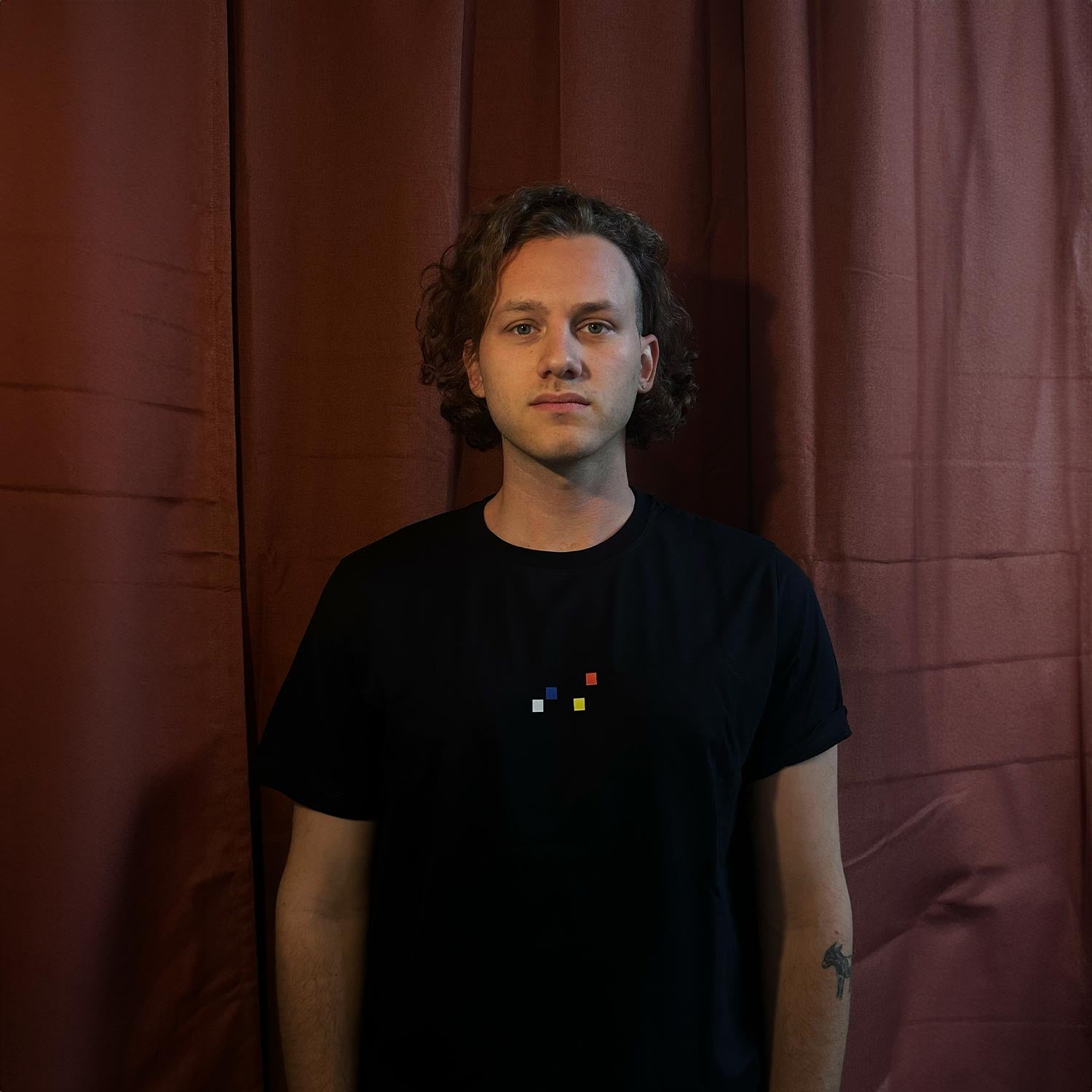 SHIRT - GEBROCHENES WESEN