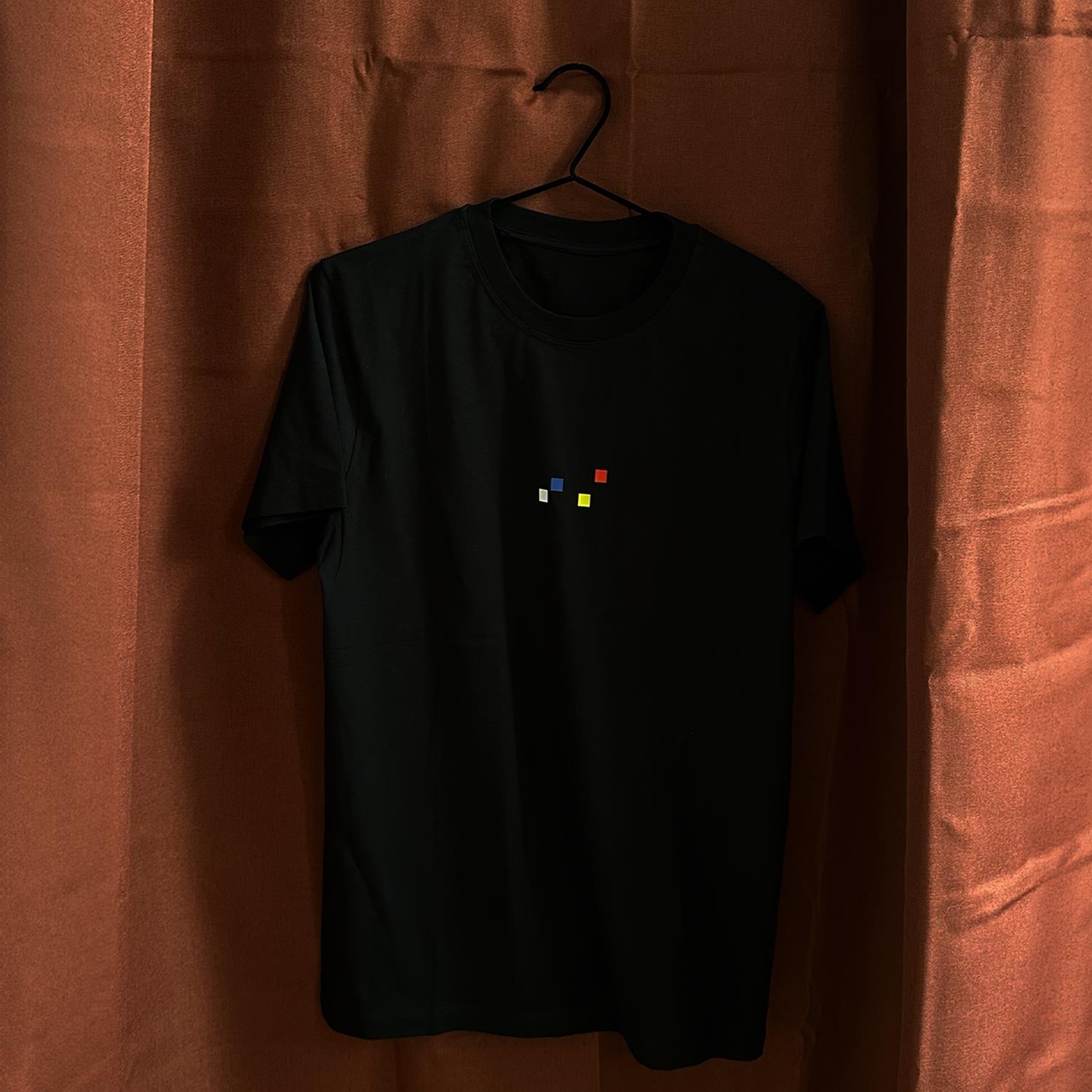 SHIRT - GEBROCHENES WESEN