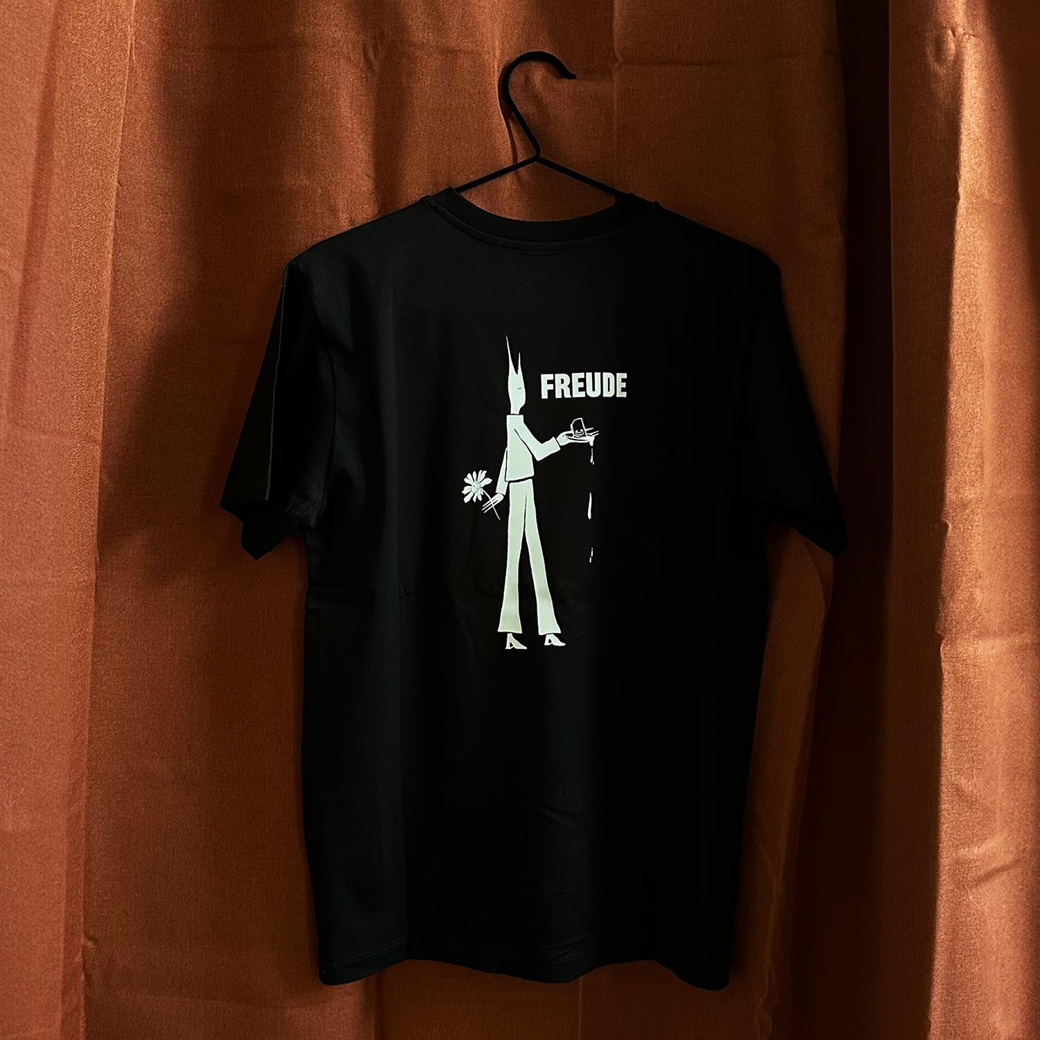 SHIRT - GEBROCHENES WESEN